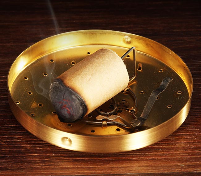 °¬ÌõȼÉպ󰬻ҵÄÑÕÉ«ºÍÐÎ̬.jpg °¬ÌõȼÉպ󰬻ҵÄÑÕÉ«ºÍÐÎ̬.jpg